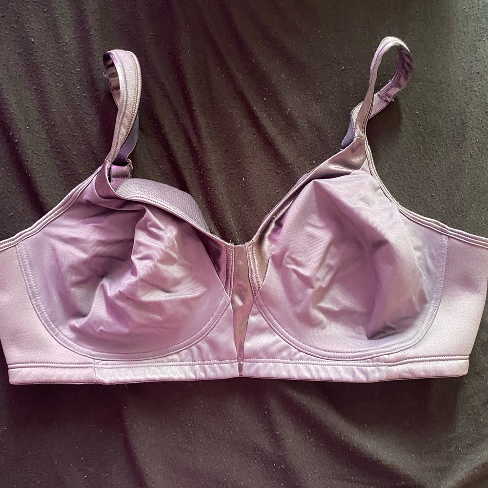 playtex light purple lavender comfy silky bra size 42C